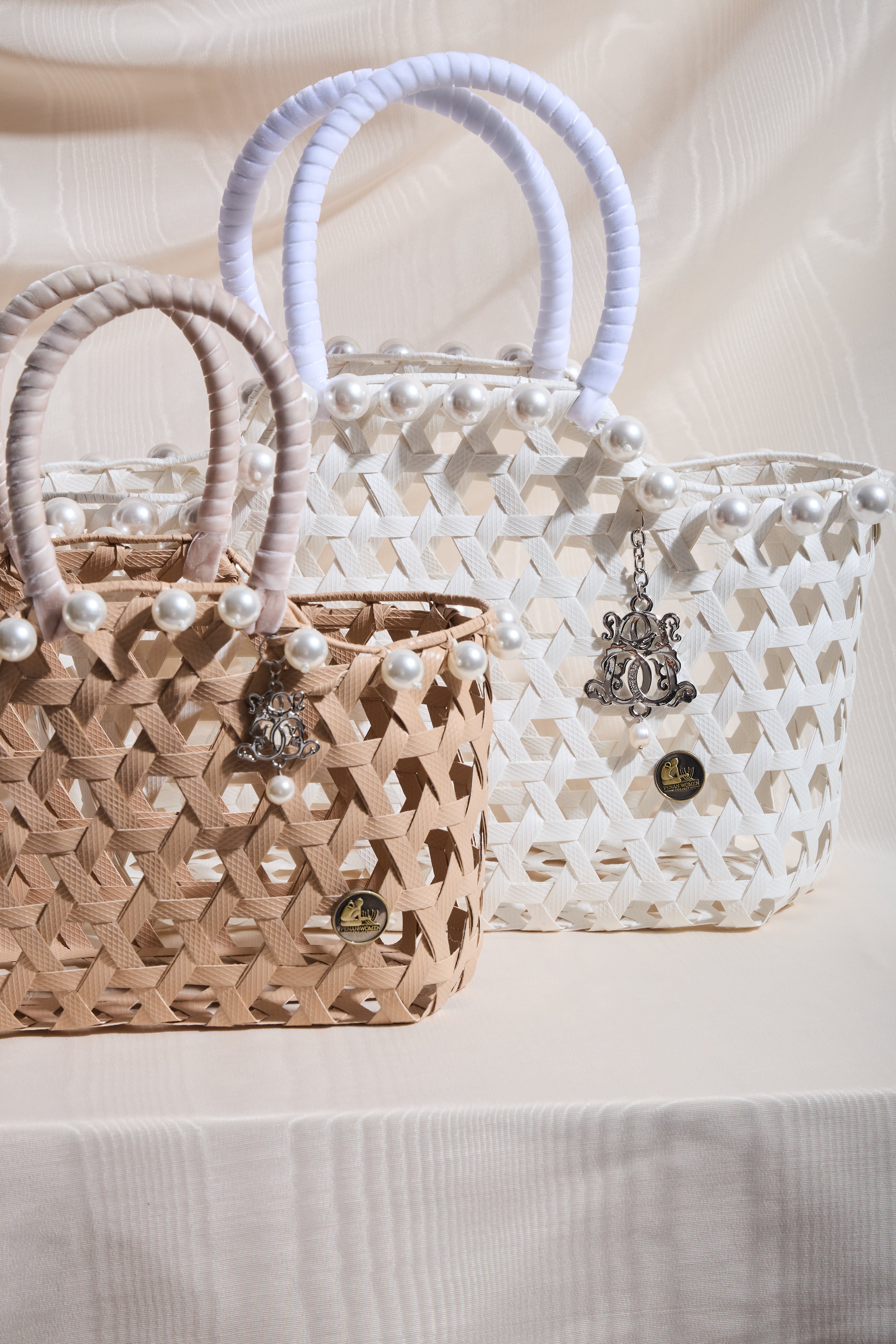 Bowerhaus Must Be Love Basket Mini